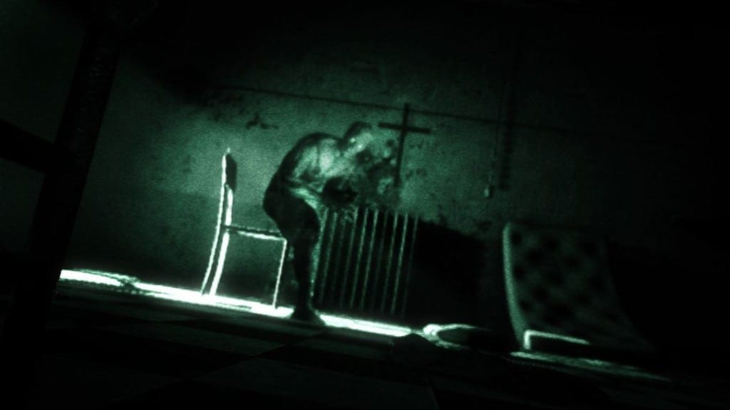 outlast screen 2