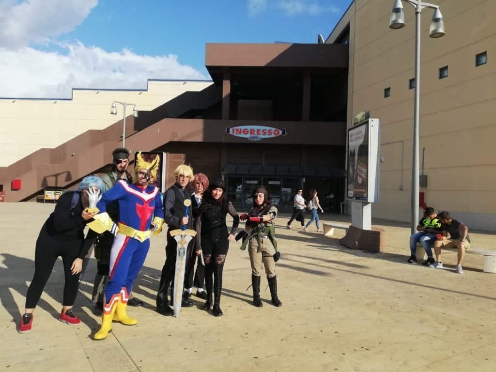 cosplayers