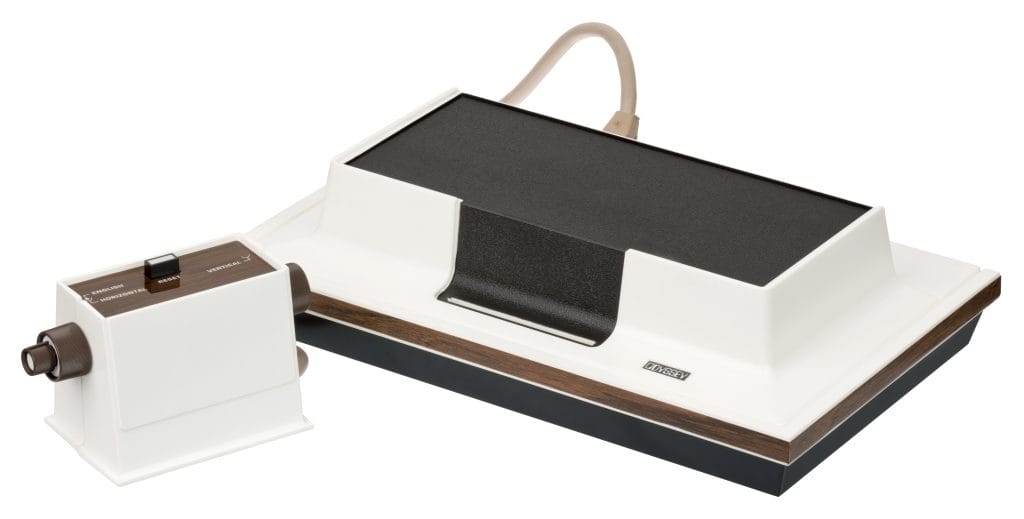 модель Magnavox Odyssey, первая консоль Nintendo