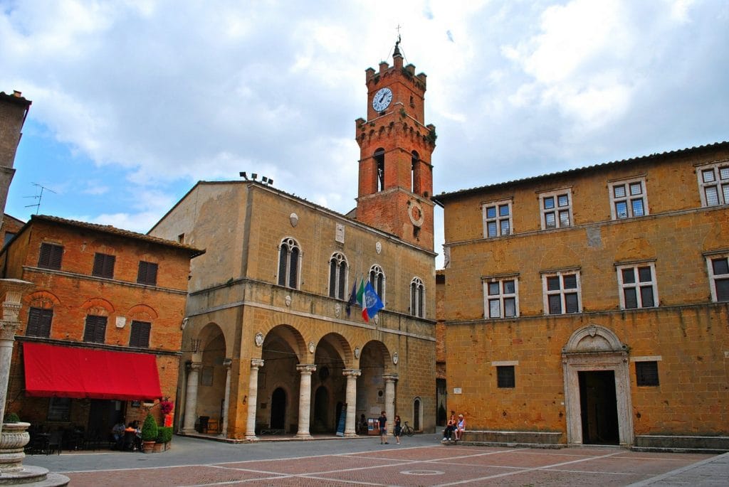 piazza pienza